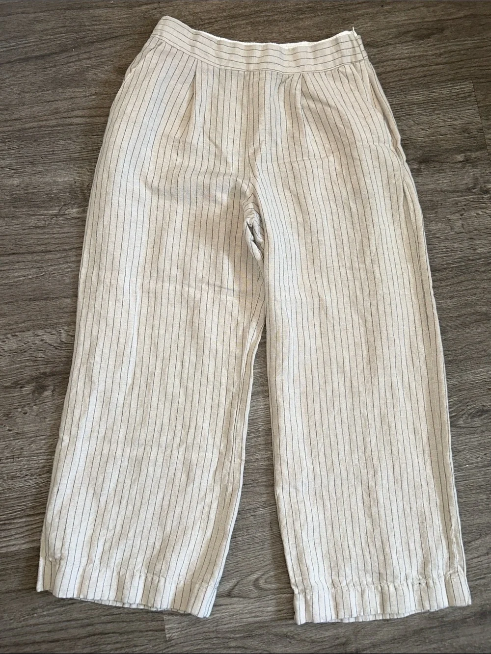 Zara Textured Pinstripe Wide Leg Crop Pants Cream Women’s Size 4